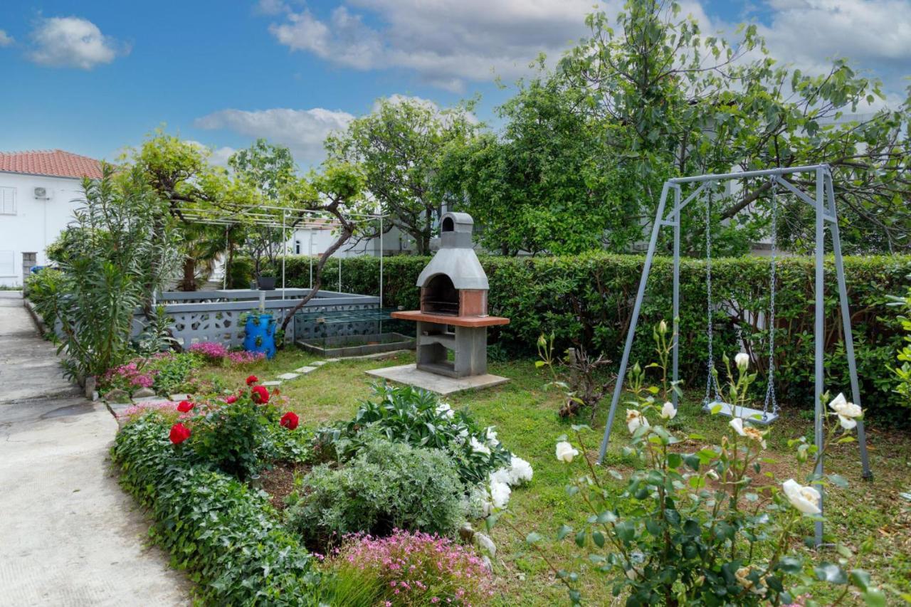 Apartman Laura Krk Town Exterior foto